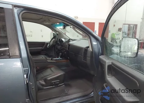 2010 Nissan Titan Le z USA, uszkodzony, nr VIN 1N6AA0EC7AN317165